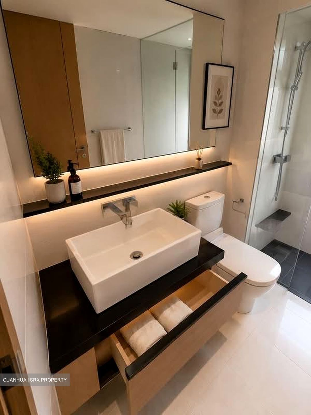 Marina Bay Residences (D1), Condominium #592414521